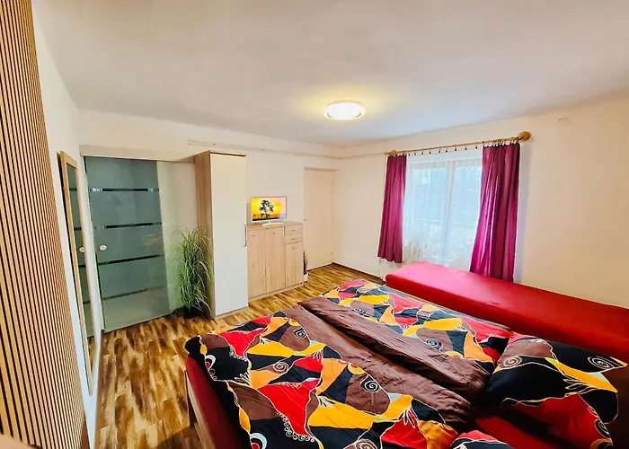 Iskolakert Apartman